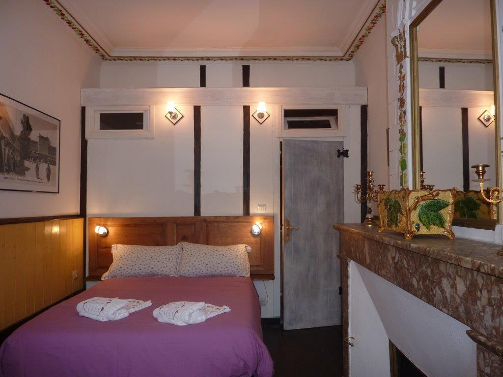 Chambres D'Hotes L'Enclos Des Jacobins Сен-Жирон Экстерьер фото