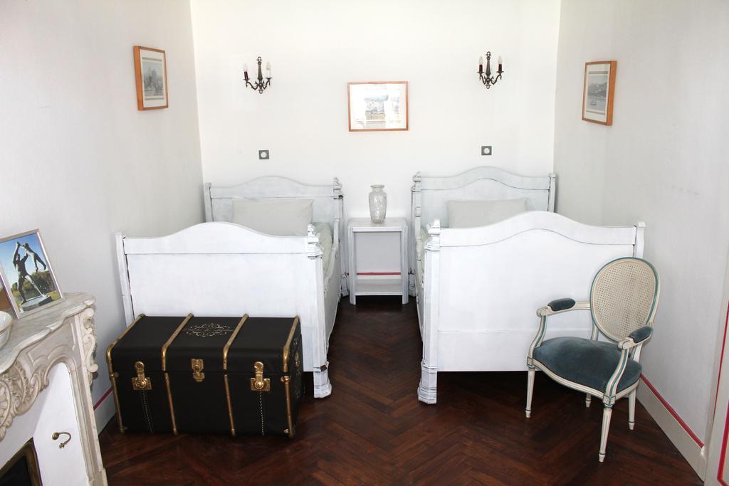 Chambres D'Hotes L'Enclos Des Jacobins Сен-Жирон Экстерьер фото